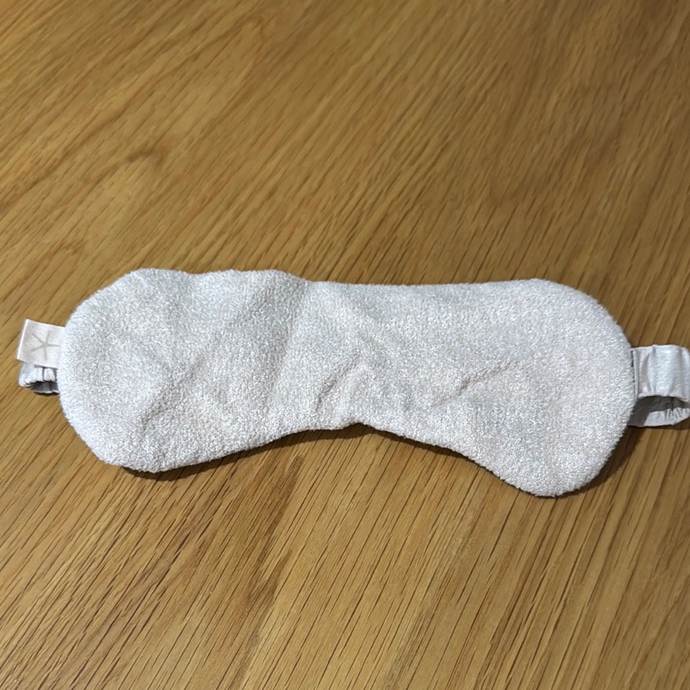 Soft pink barefoot dreams Sleep Mask